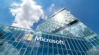 Microsoft's AI Diagnostic Orchestrator Outperforms Generalist Physicians in Peer-Reviewed Study