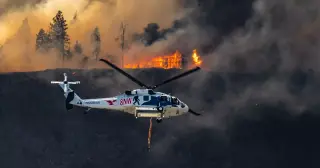 Old Trails Fire jumps Spokane River, triggering mass evacuations in the city