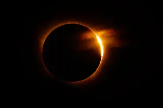 Moon's Retreat Will End Total Solar Eclipses in 600 Million Years