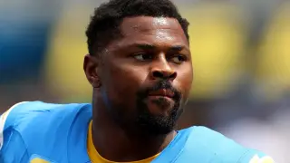 Cowboys Seek Khalil Mack Trade to Fix Pass Rush as Chargers Collapse