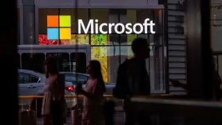 Microsoft Expands Voluntary Buyouts to 60,000 Staff Amid AI Spending Pressure