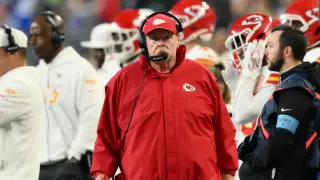 Chiefs Sign Controversial Kicker Tucker as Butker Struggles