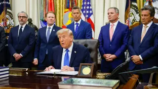 Trump Predicts Short-Lived Iran Tensions Amid Kuwait Strikes