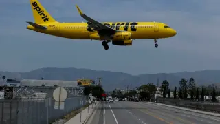 Spirit Airlines Nears $500M Federal Lifeline Amid Turbulent Reorganization