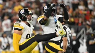 Week 6 Fantasy Football: Steelers and Jaguars Lead Defense Picks Amidst Bye Week Chaos