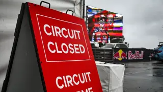 Phillip Island MotoGP Race Delayed to 3 PM Amid Medical Helicopter Visibility Issues