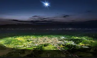 Orbital sky mirrors aim to brighten nights, sparking controversy