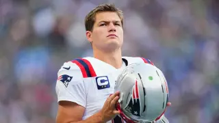 Maye's late-fourth-quarter picks doom Patriots as Seahawks grab season opener