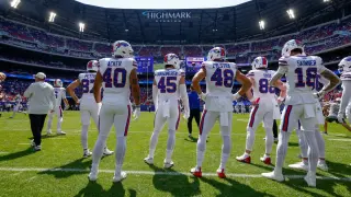 Buffalo Bills face mixed verdict on new stadium grass after preseason