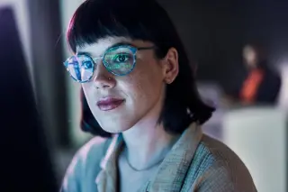 Snap's AR Glasses: Bold Bet or Expensive Gamble?