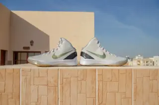 Nike Dips to Fresh 52-Week Low as China Headwinds Overpower Wholesale Rebound