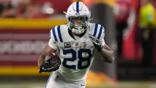 Jonathan Taylor Denies Trade Request as Colts Weigh Rebuild vs. Contention