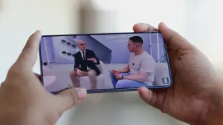 Samsung confirms Galaxy S26 Ultra red tint is software-based, offering calibration and a future remote fix
