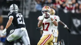 49ers Depth Chart Tested in 18-12 Preseason Win Over Raiders