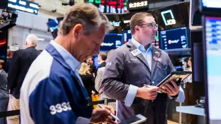 Anthropic IPO Filing Reverses AI Sell-Off as Markets Await Fed and Big Tech Earnings