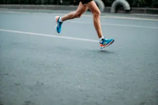 Three Minutes of Sprinting Overhauls Blood Signals More Than 90 Minutes of Steady Cardio