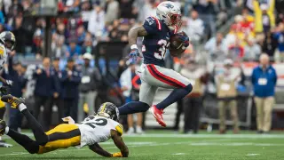 Patriots Ride Five Key Plays to a 20-3 Victory Over Steelers