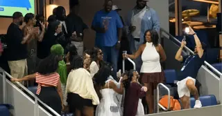 Umpire Shuts Down Influencer Photo Shoot During Osaka US Open Match