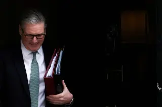 Starmer vows decade-long project as leadership questions rise