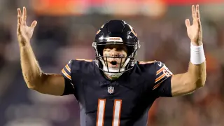 Case Keenum's Masterclass: Bears Rout Eagles 27-7 in MNF