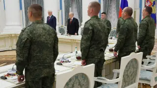 Russia's Ukraine Offensive Grinds to a Halt as Donbas Aim Narrows