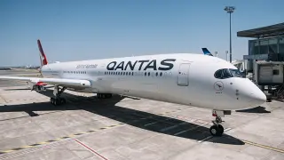 Qantas unveils plan for record-breaking 2027 Sydney–London nonstop flight