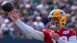 McCord Emerges as Packers' No. 3 QB in Practice 14