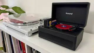 Tiny Vinyl Expands Mini Records with Pocket-Size Player and Accessories