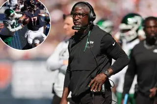 Jets' 1-3 Record Intensifies Pressure on Aaron Glenn After Lopsided Loss to Bears