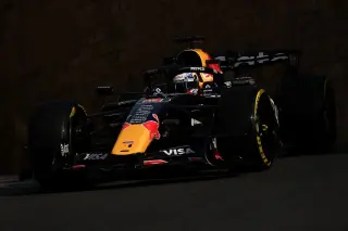 Verstappen Stuns Mercedes in Baku FP3 with Slipstream-Assisted Pole Time