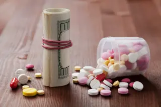 Record drop in U.S. prescription-drug prices driven by generics and policy moves