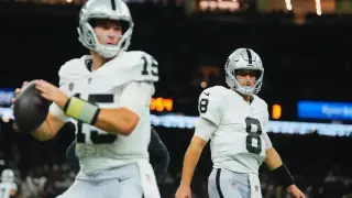 Raiders Evaluate Mendoza Switch After Fourth Straight Loss