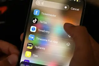 Australia to give people control over social media algorithms under new law