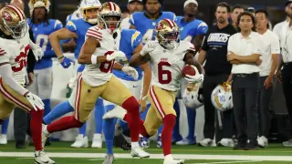 49ers' young depth shines in blowout of Chargers