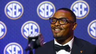 Arion Carter sidelined two games after NCAA finds agent-paid flight violated amateurism rules