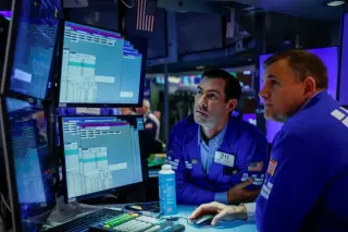 Four Technical Indicators Signal Further Bond Market Stress