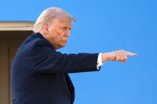Trump threatens nationwide withholding of unemployment funds to fight fraud