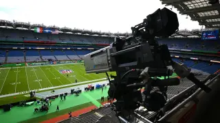NFL tests five-game 2026 package with YouTube, Netflix, Fox bidding