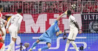 Bayern pull off late twist to oust Real Madrid 6-4 on aggregate