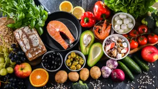 Methionine-tuned plant diet extends healthspan in mice, with potential human implications