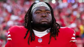 49ers Place CJ West on IR, Sign Naquan Jones to Address Defensive Line Crisis