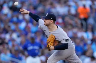 Schmidt's Biceps Injury Ends Season, Complicating Yankees' Playoff Roster