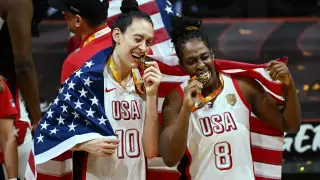Stewart, Young Lead USA Past France for Fifth Consecutive World Cup Gold