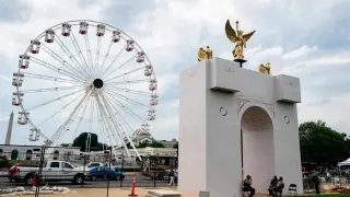 National Mall Welcomes 110-Foot Ferris Wheel as Great American State Fair Opens