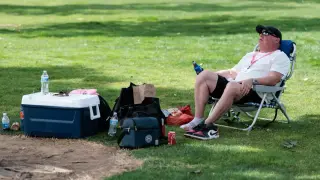 Johns Hopkins Study Links Frequent Daytime Napping to 48% Higher Dementia Risk