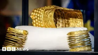Dutch court jails trio over theft of 2,500-year-old Romanian helmet