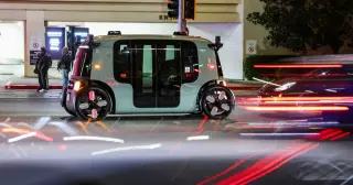 Zoox Wins U.S. Clearance for Paid, Wheel-Free Robotaxi Service