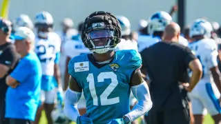 Coen backs Travis Hunter to compete for Jaguars after injury layoff
