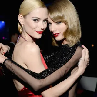 Jaime King Reaffirms Close Ties to Taylor Swift After Kelce Wedding