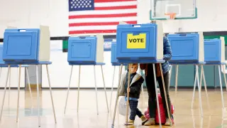 GOP Cash Edge Fuels Major Ad Push Ahead of Midterms